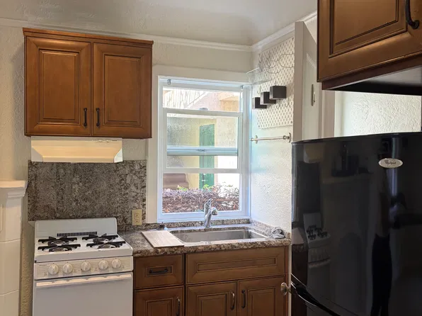 8026 Blackburn Ave APT 5, Los Angeles, CA 90048