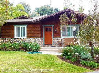 1023 New York Dr, Altadena, CA 91001