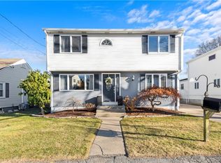 377 Bryant St, Cumberland, RI 02864