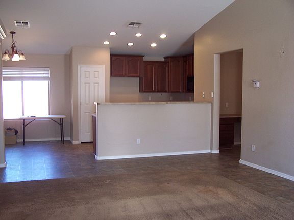 2nd image of 33700 N Roadrunner Ln