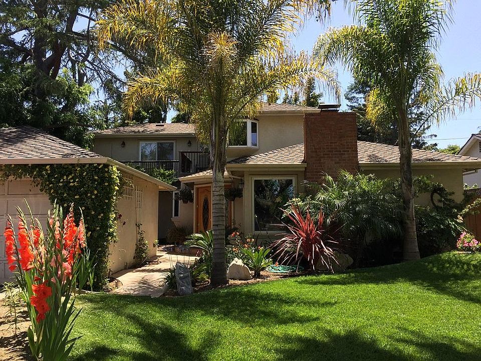 Front Yard View