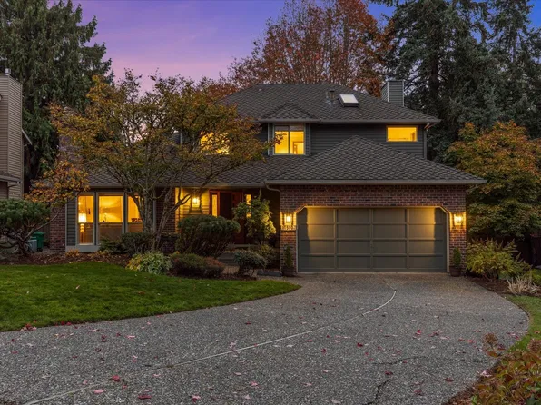 15007 93rd Place NE, Bothell, WA 98011