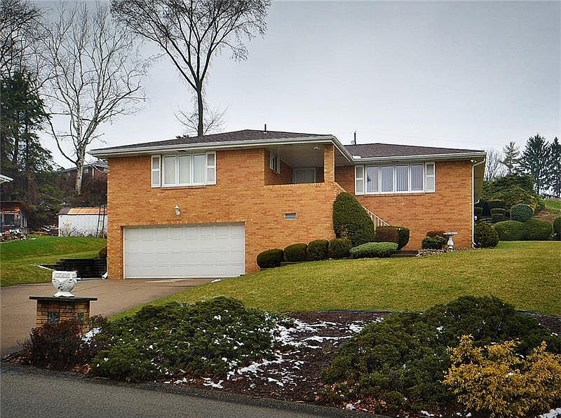 1st image of 1554 Barry Dr