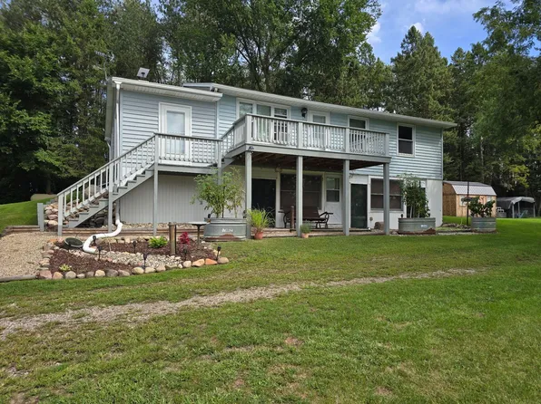 58435 Fairfax Rd, Colon, MI 49040
