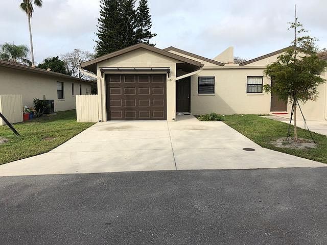 1st image of 3442 Saulstars Ct