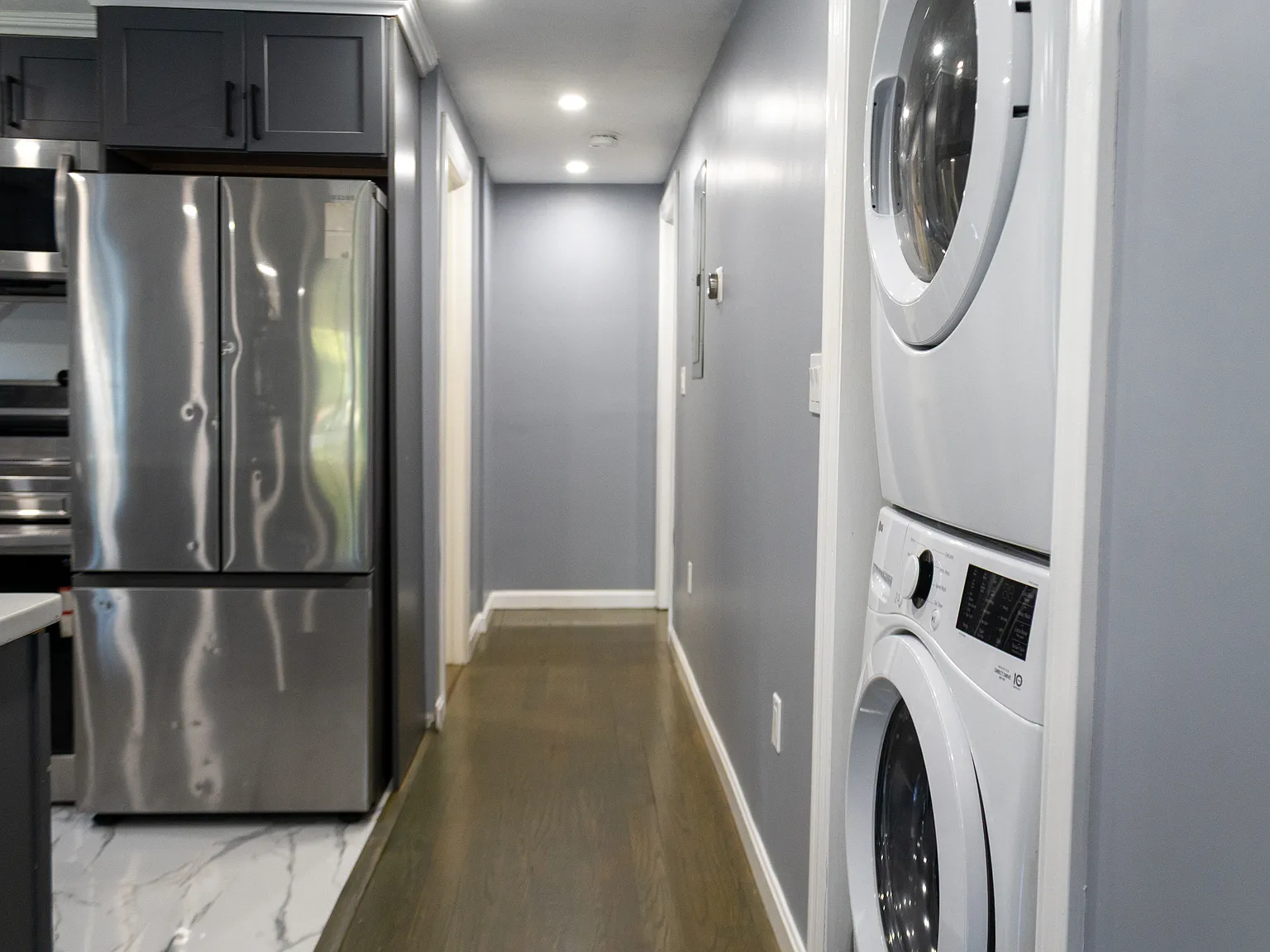 2 bed, $3,000 — Photo 4