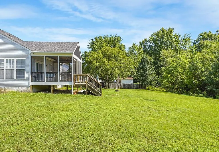 2408 Ruffin Dr — Photo 5