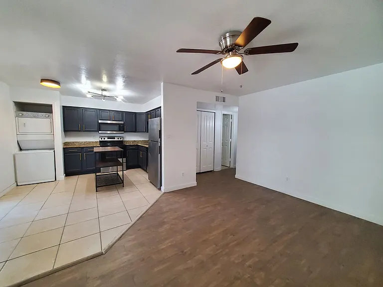 Mountain View Condos — Photo 53