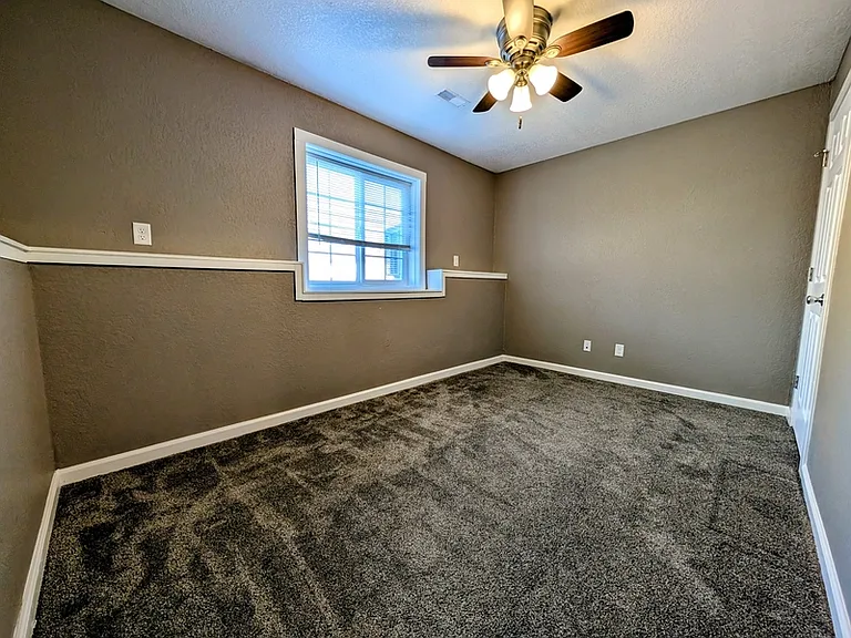 1319 B Ave W #31 — Photo 10