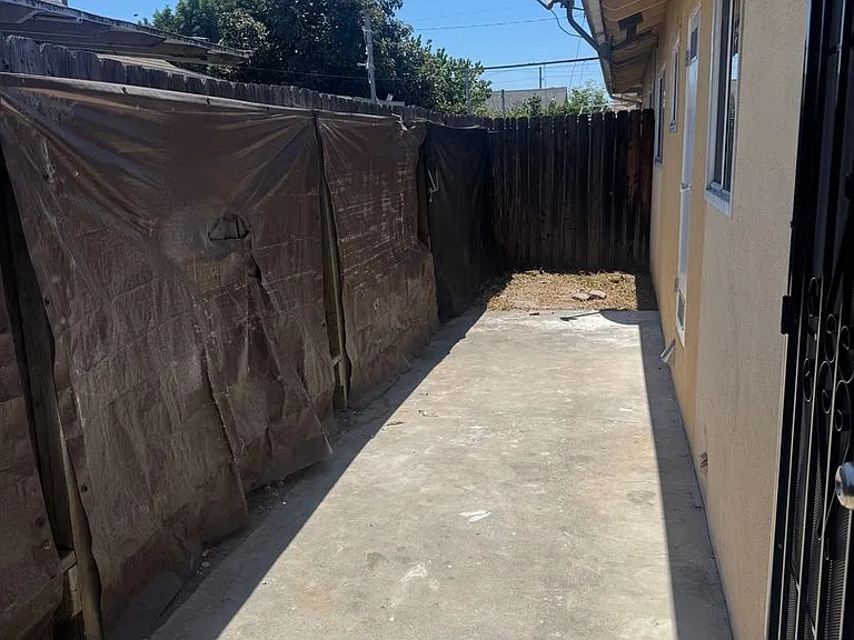 10541 Sycamore Ave — Photo 31