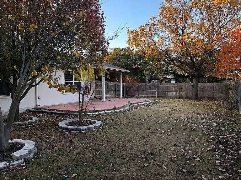 2100 Mir Woods Dr — Photo 8