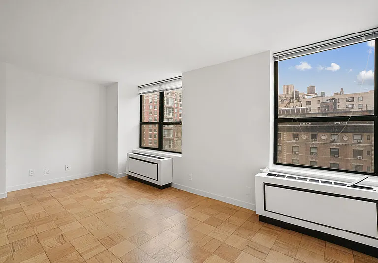 247 W 87th St #7C — Photo 2