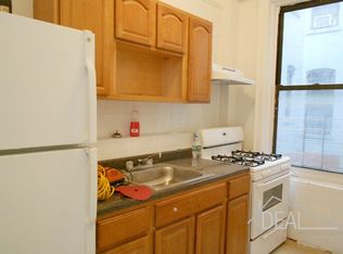 581 Park Pl APT 2R, Brooklyn, NY 11238