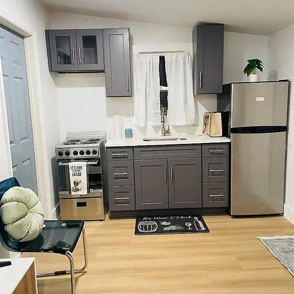 613 Citrus St #B — Photo 3