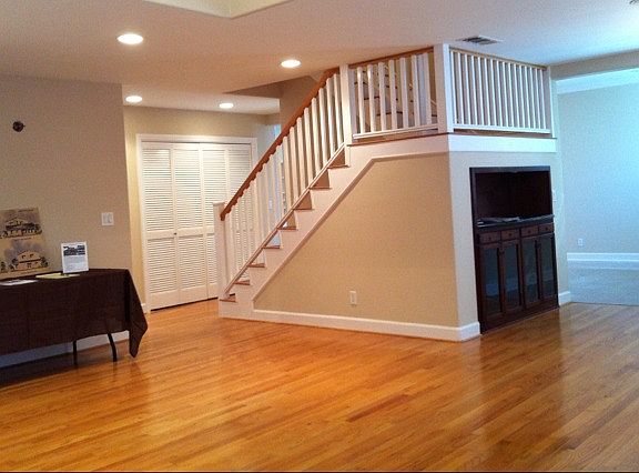 4th image of 2545 Snead Dr