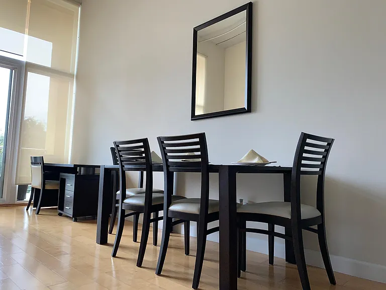 Standard Suite #2 - Open Layout Floorplan - 805 sq ft.
