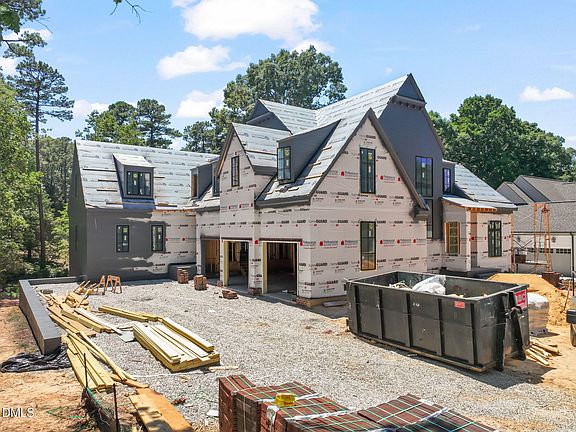 4th image of 1021 Manchester Dr