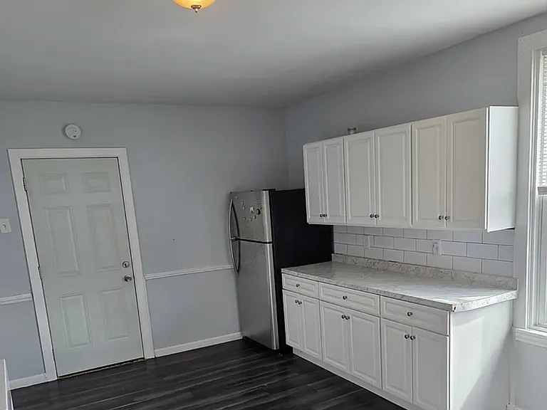 13 Reservoir St #2 — Photo 5