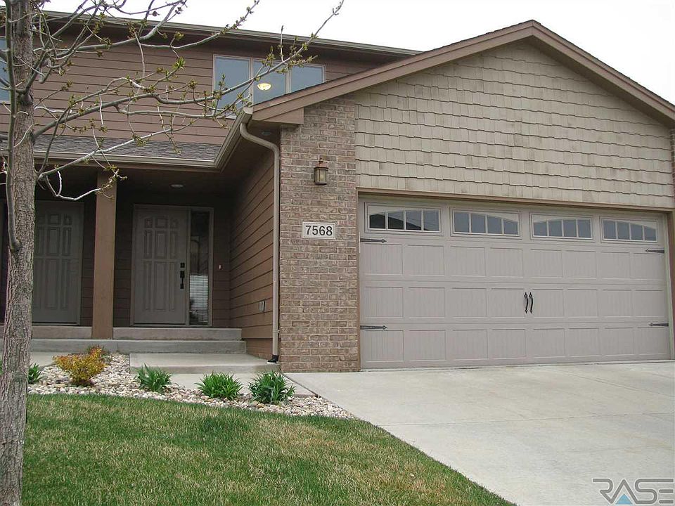 1st image of 7568 Grand Arbor Pl