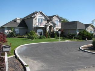 5615 Castle Heights Dr, Caldwell, ID 83607