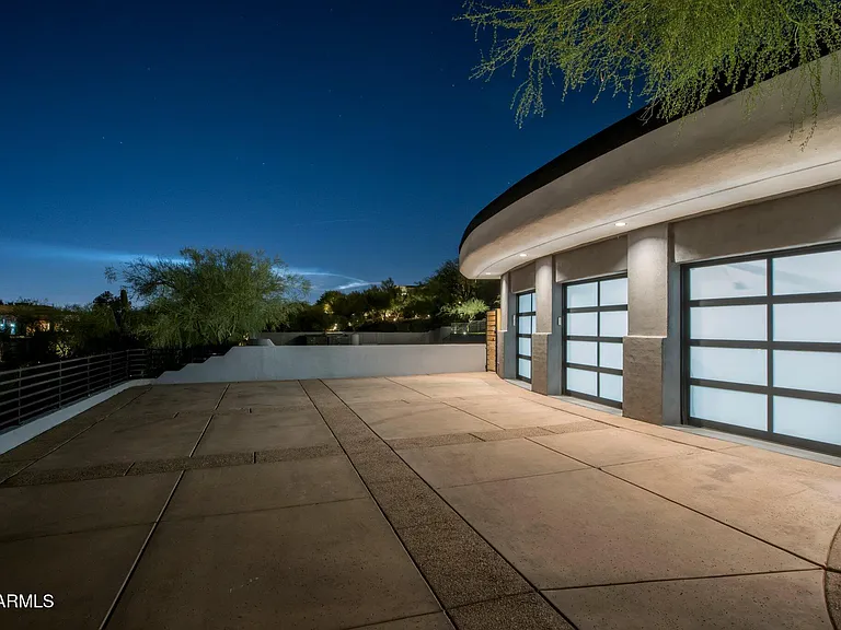 3282 E Palo Verde Dr — Photo 11