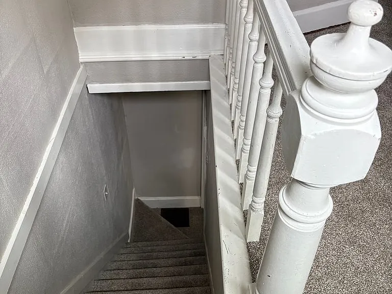 127 & 129 E Walnut St — Photo 8