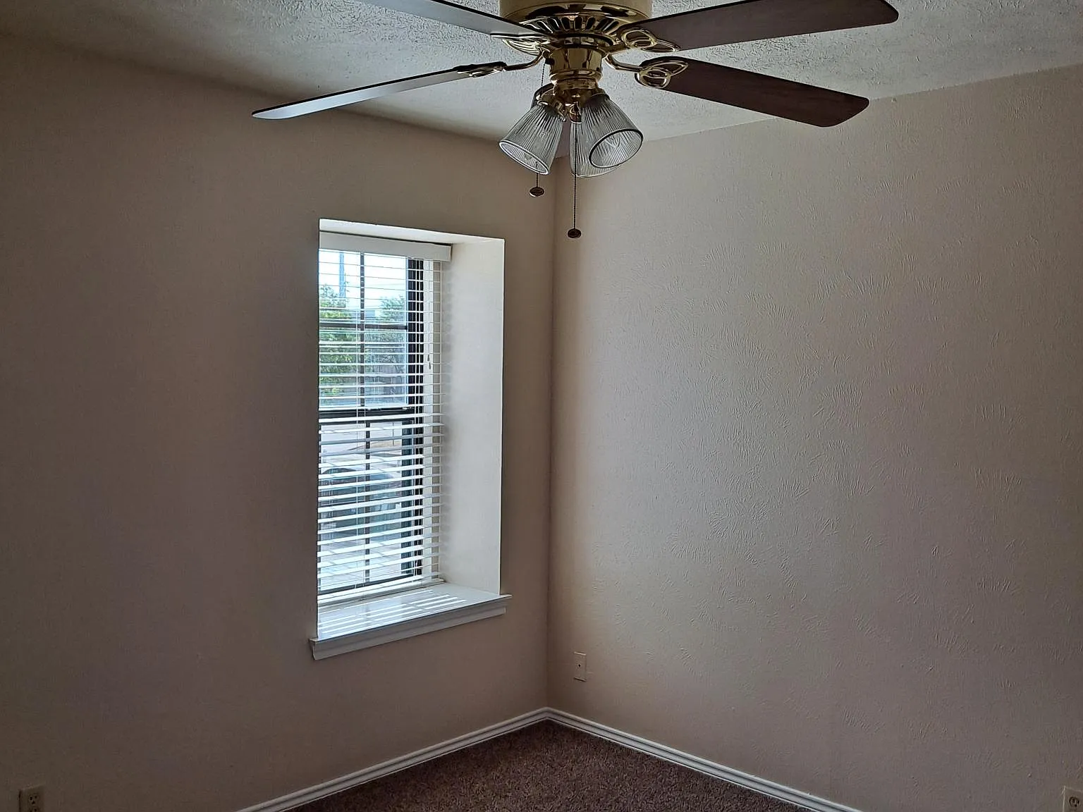 2 bed, 835 sqft, $1,200 — Photo 4