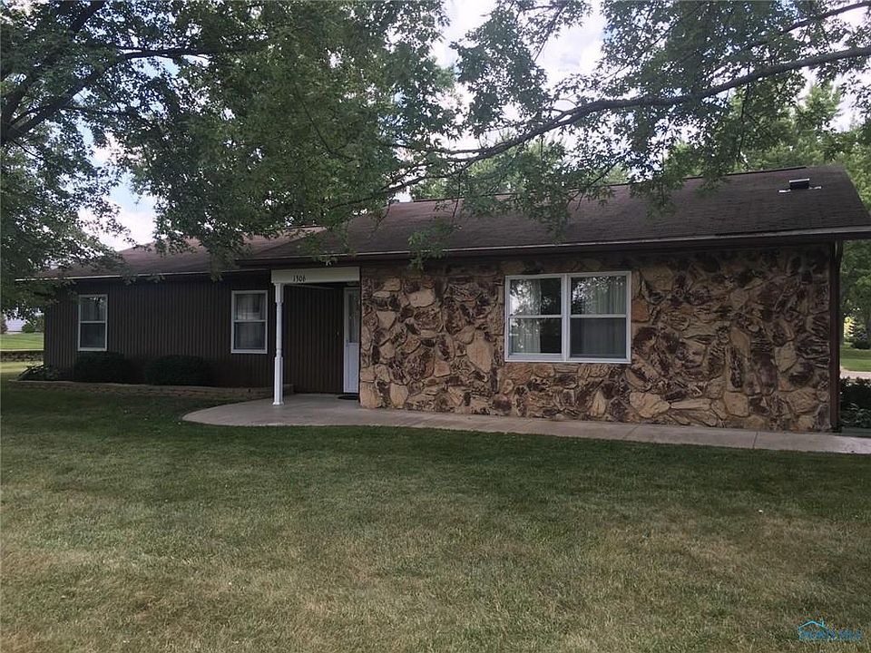 1st image of 1306 Oakwood Ave