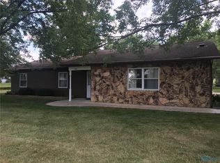 1306 Oakwood Ave, Bryan, OH 43506