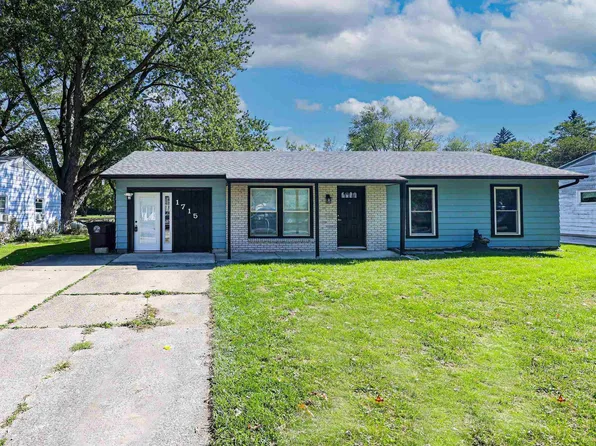 1715 Godfrey Rd, Fort Wayne, IN 46819