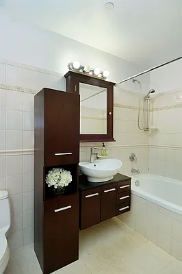 Rented by Corcoran | media 16