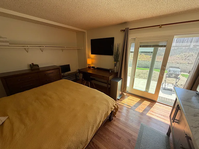 13001 Standish Dr — Photo 4