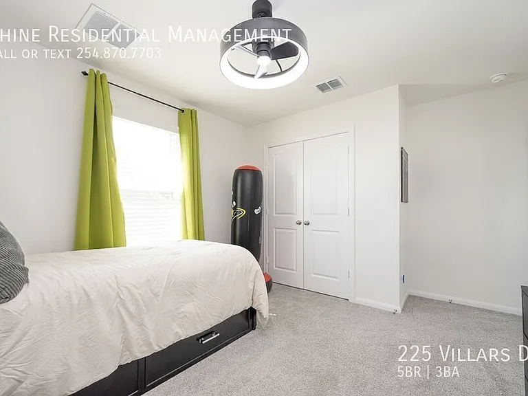 225 Villars Dr — Photo 10