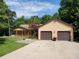 86196 Meadow Ridge Ln, Dorsey, IL 62021