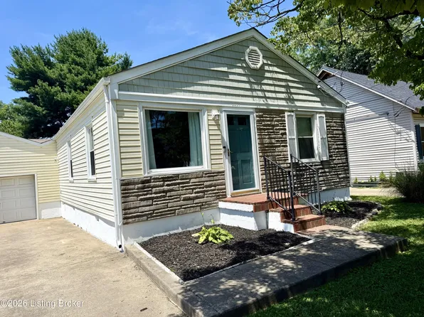 8907 Prospect St, Lyndon, KY 40242