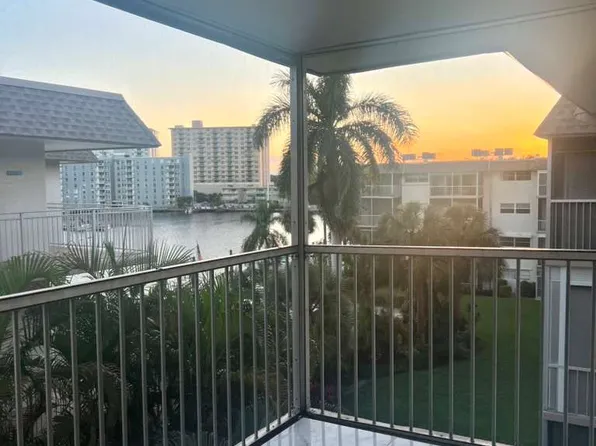 2200 Diana Dr, Hallandale Beach, FL