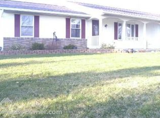 24239 Middle Pike, Wapakoneta, OH 45895
