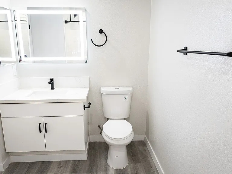 2820 Sawtelle Blvd — Photo 10