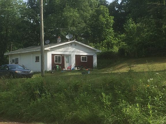 5th image of 1875 Clary Road
