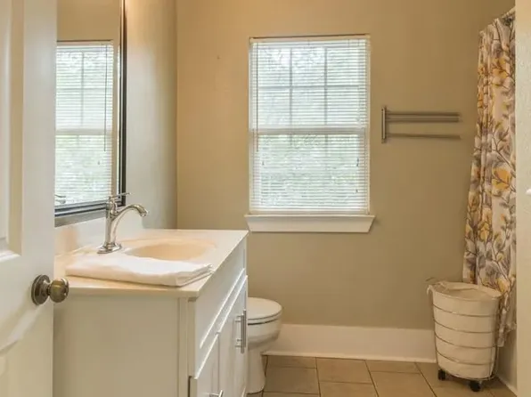 (undisclosed Address), Chattanooga, TN 37404