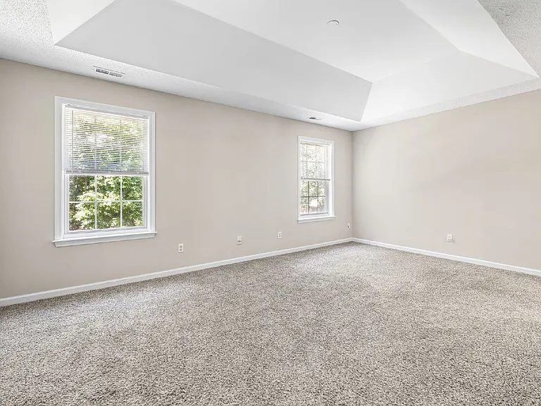 16 Woodward Ln — Photo 15