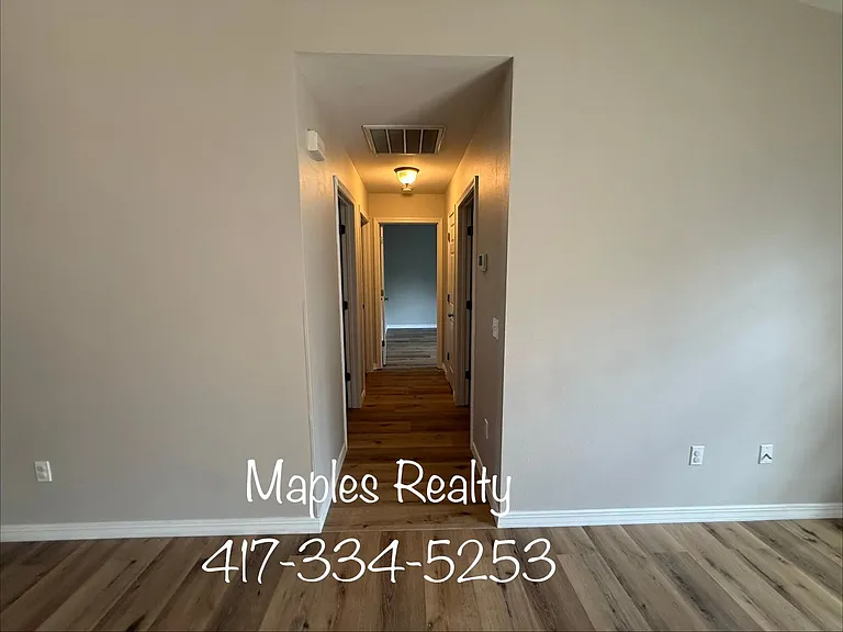 141 Scotch Pine Ct — Photo 14