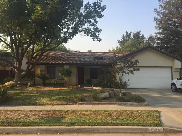 5088 W Sierra Ave photo 1