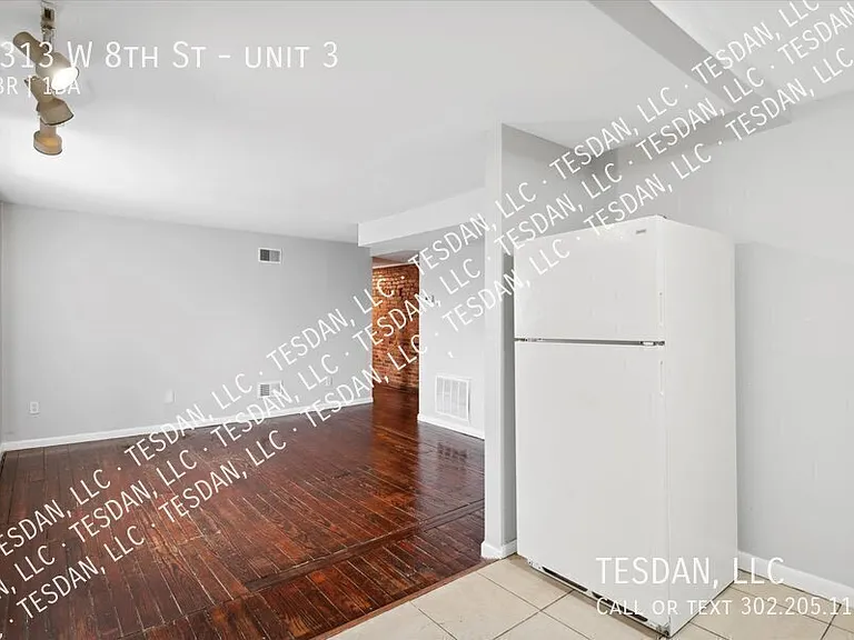 1313 W 8th St #3 — Photo 14