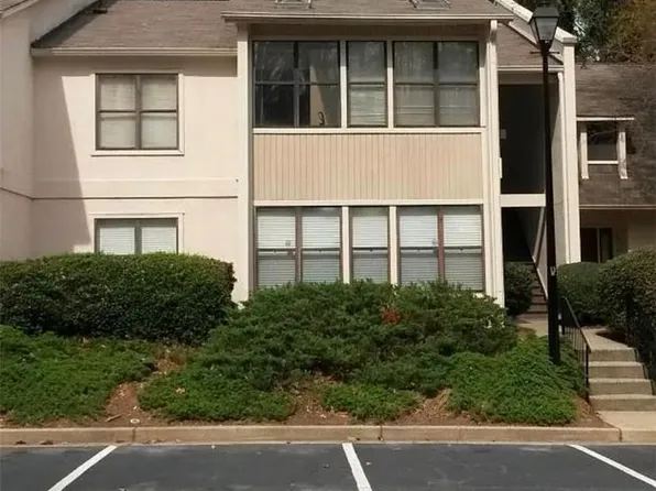 1204 Old Hammond Chase, Sandy Springs, GA 30350