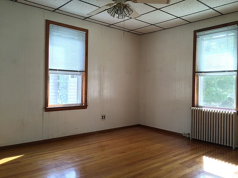 104 Hudson Ave — Photo 9