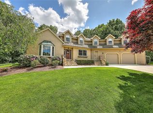 3 Monarch Way, Lincoln, RI 02865