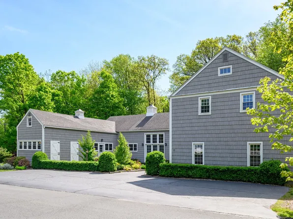 53 Taunton Hill Road, Newtown, CT 06470