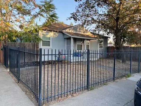 2500 Hawthorne St, Sacramento, CA 95815