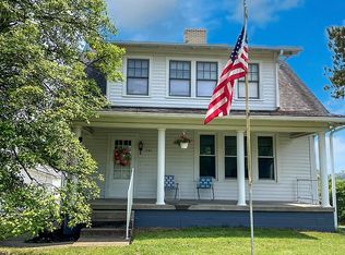 321 Young Ln, Saint Clairsville, OH